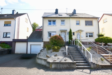 Kompakt wohnen in ruhiger Lage – Gepflegtes Einfamilienhaus in Idar-Oberstein, 55743 Idar-Oberstein, Doppelhaushälfte