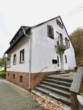Saniertes Ein-/Zweifamilienhaus in attraktiver Lage mit Ausbaupotenzial - Außenansicht #03