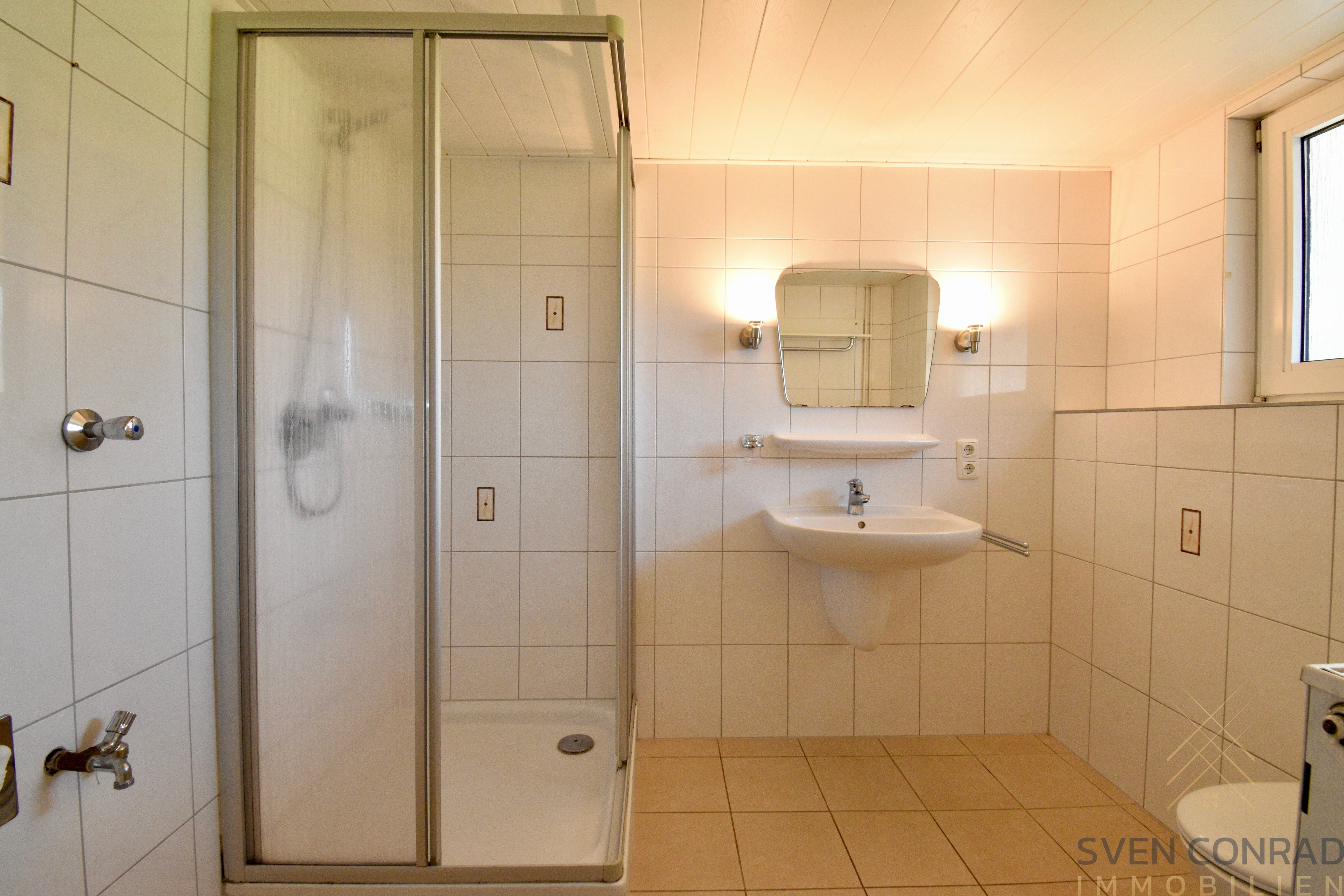 Haus rechts 07