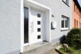 Außenansicht 03 - Zwei Häuser, ein Zuhause – Mehrgenerationenhaus mit großem Garten in Kempfeld