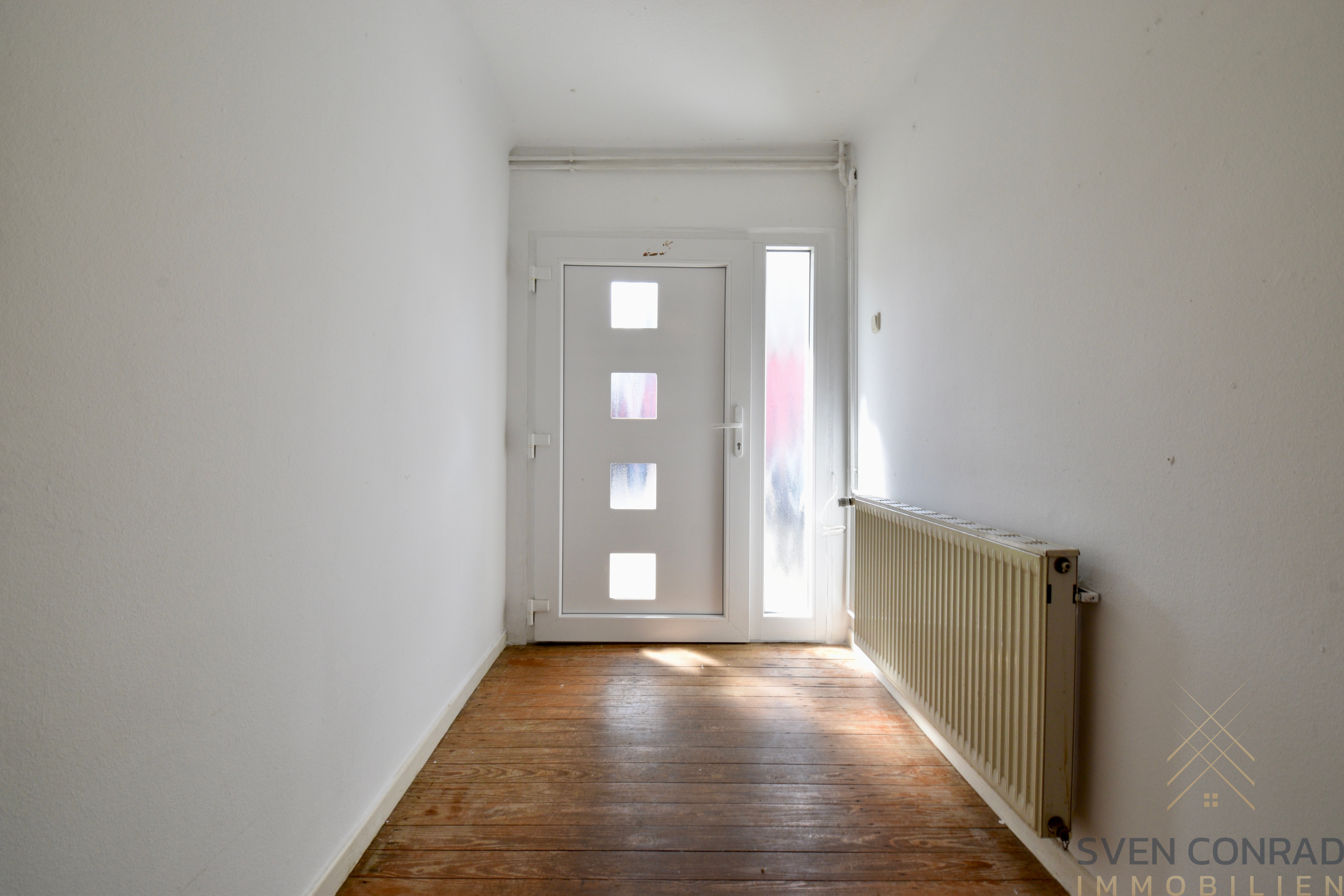 Haus rechts 01