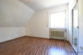 26 - Viel Platz für Ihre Wohnideen – Charmantes Haus mit großem Grundstück & Bachzugang