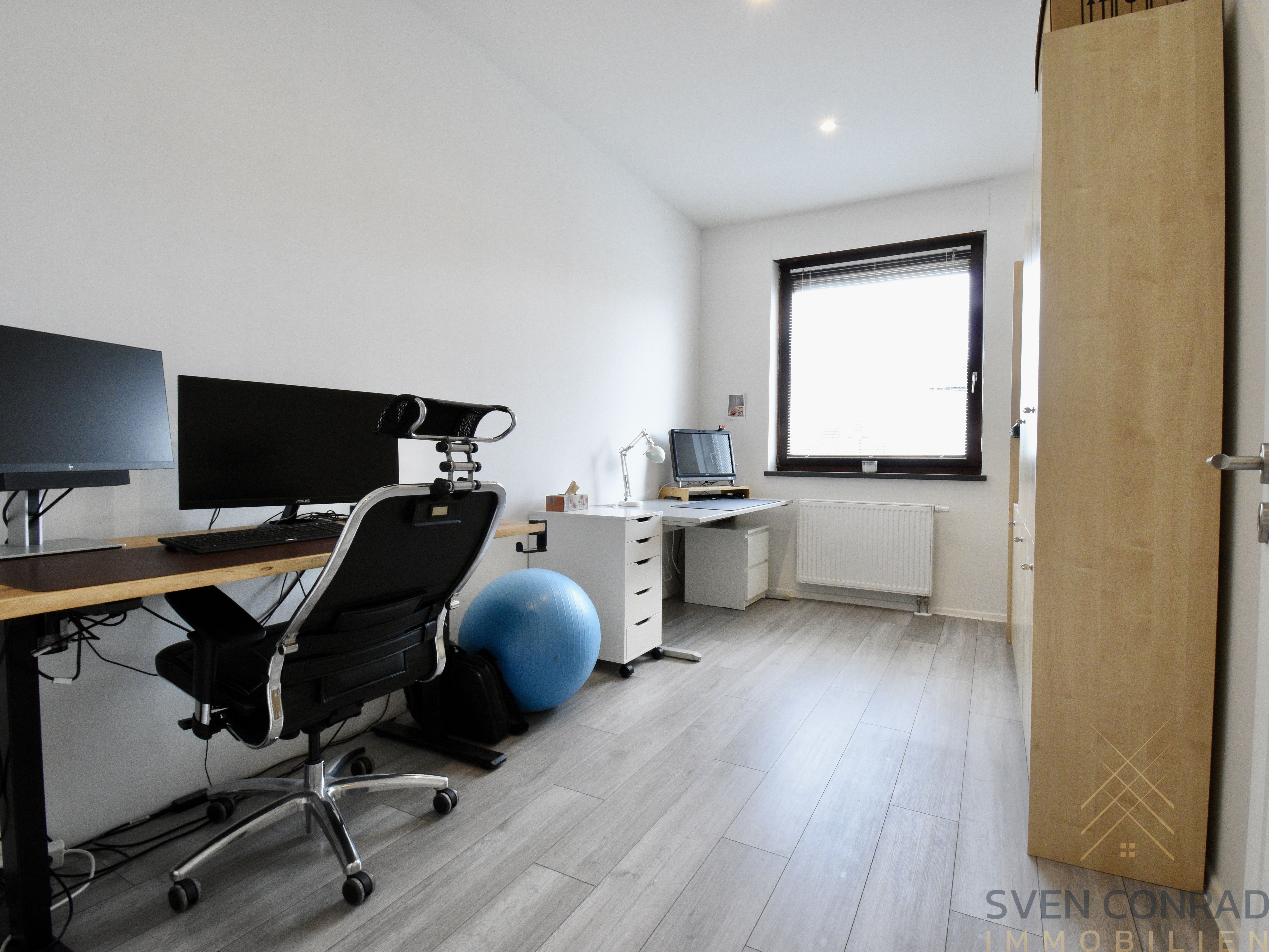 Schlafzimmer 4 (Büro)