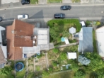 Luftaufnahme #01 - -VERKAUFT- Bezahlbares Familiennest – Freistehendes EFH mit Garten/Garagen