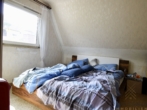 OG Schlafzimmer 2 #01 - -VERKAUFT- Bezahlbares Familiennest – Freistehendes EFH mit Garten/Garagen