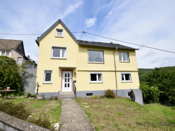 -VERKAUFT- Ruhige Lage – Freistehendes Einfamilienhaus mit Garten und Garagen, 55743 Idar-Oberstein, Einfamilienhaus