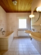 WE 2 - Badezimmer I - -VERKAUFT- Freistehendes Zweifamilienhaus in Fischbach