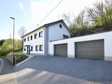 Saniertes Familienglück in idyllischer Wohnlage – Modern und ruhig!, 55767 Wilzenberg-Hußweiler, Einfamilienhaus