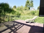Terrasse #02 - -VERKAUFT- Grüne Oase – Idyllisches Einfamilienhaus mit großem Grünstück in ruhiger Lage