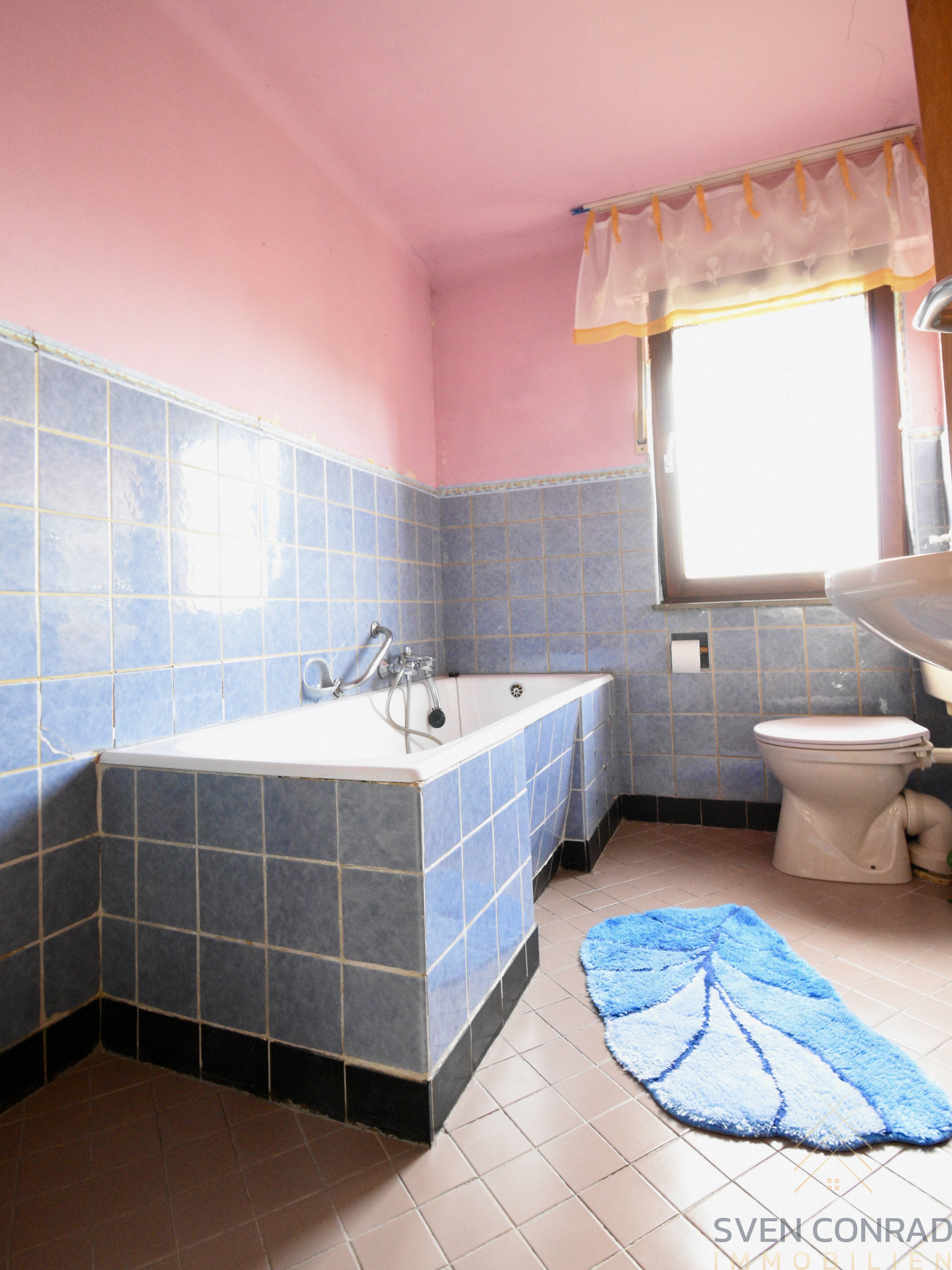 OG Badezimmer #01