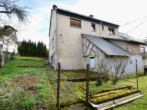 Außenansicht #05 - -VERKAUFT- Attraktiver Preis! Großzügiges Einfamilienhaus mit Garten und Nebengebäude